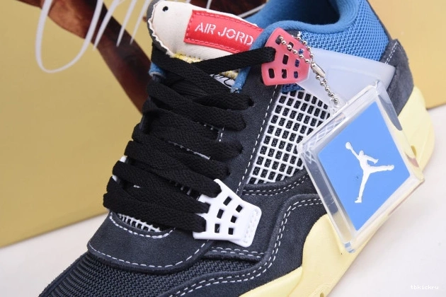 Reps TBK OFF UNION RETRO AIR 4 JORDAN NOIR DC9533-001 0810